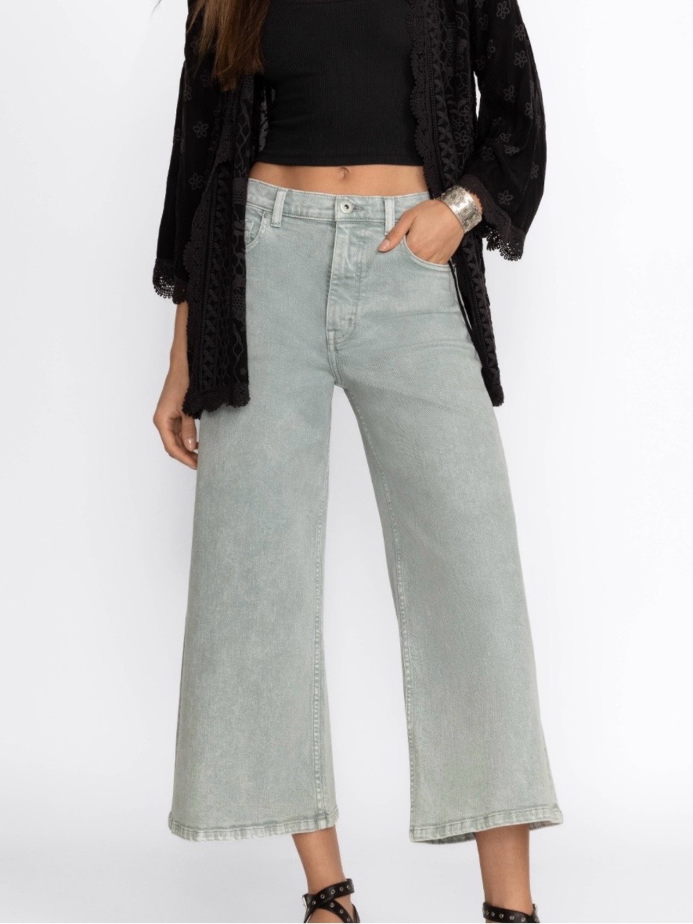 Johnny Was Wide-Leg Cropped Jeans